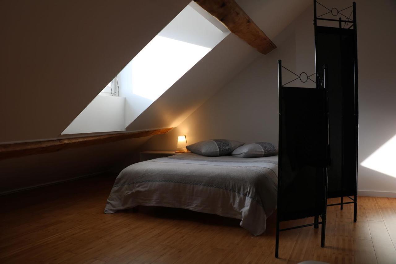 Les Fabuleux Appartements Du Coeur De Ville - Place Victor Hugo Besanzón Exterior foto
